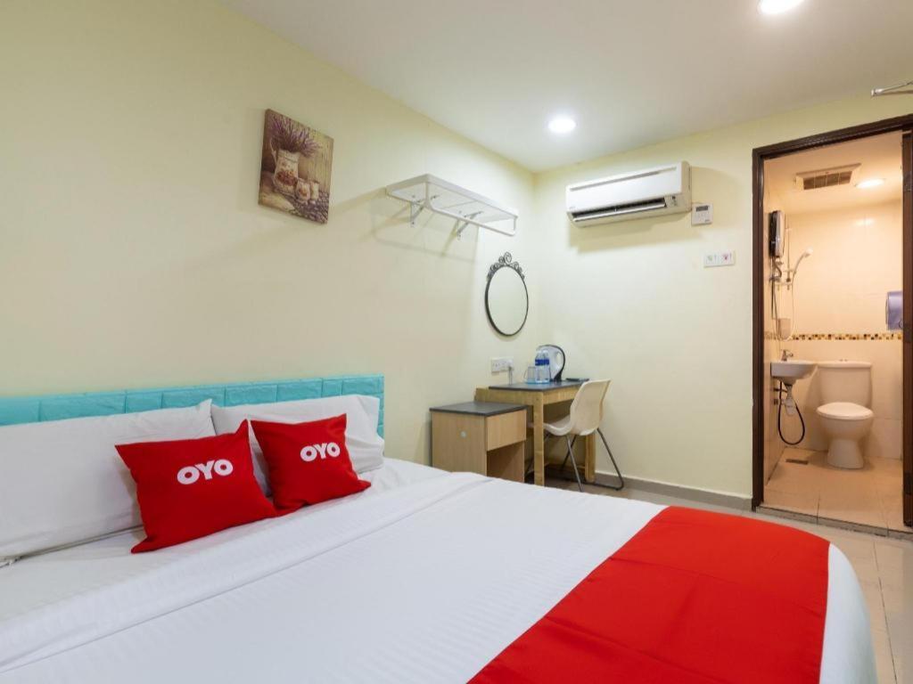Oyo 89717 Budget Star Hotel