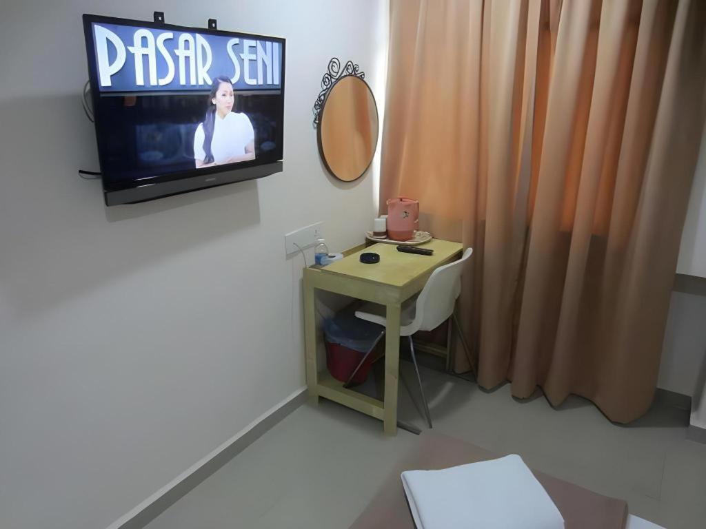 Oyo 89717 Budget Star