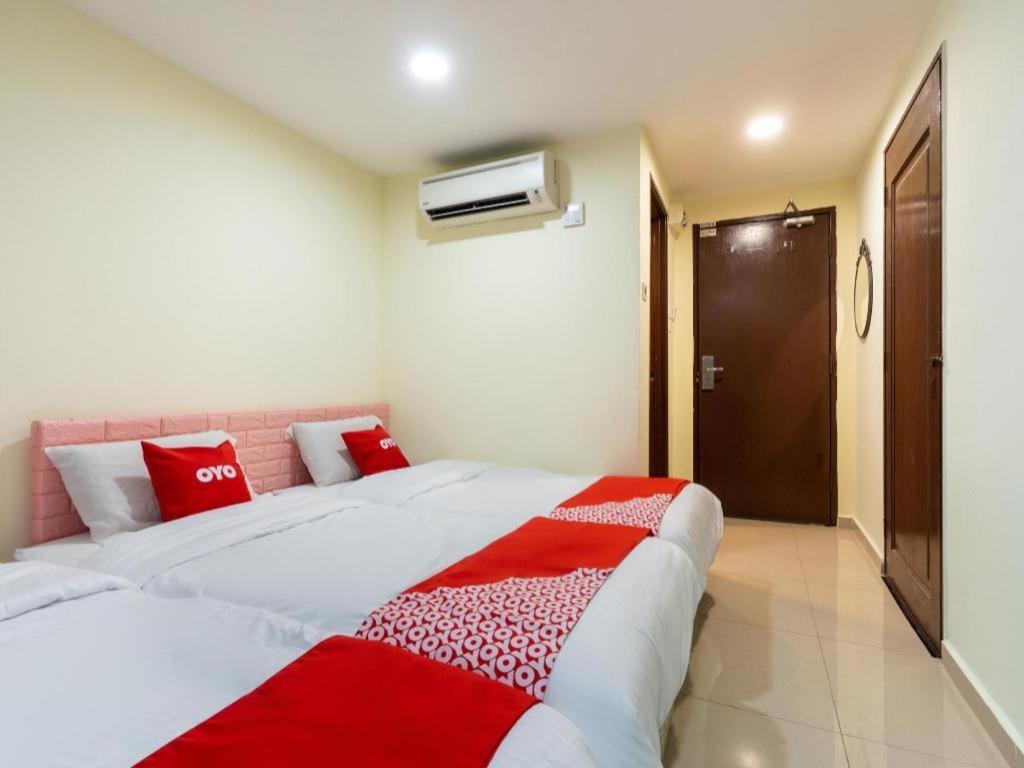 Oyo 89717 Budget Star Hotel 2*
