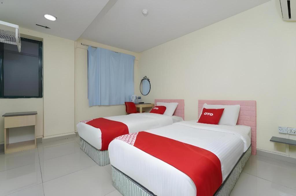 Oyo 89717 Budget Star 2*