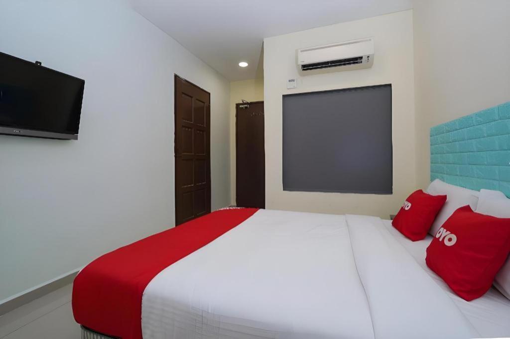 Oyo 89717 Budget Star Hotel